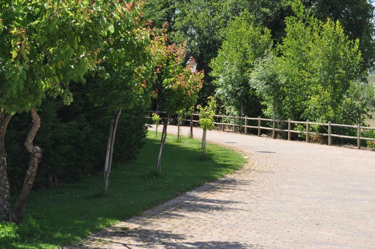 Quinta Da Serrana Ourem Exterior photo